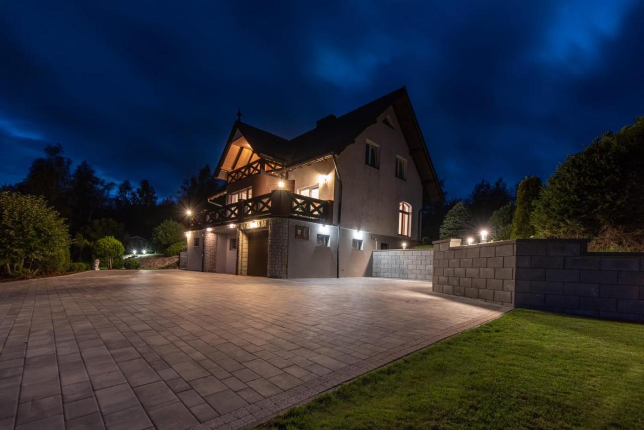 Dom Na Wzgorzu Z Widokiem Na Jezioro Z Balia I Sauna Lipnica  Exterior foto